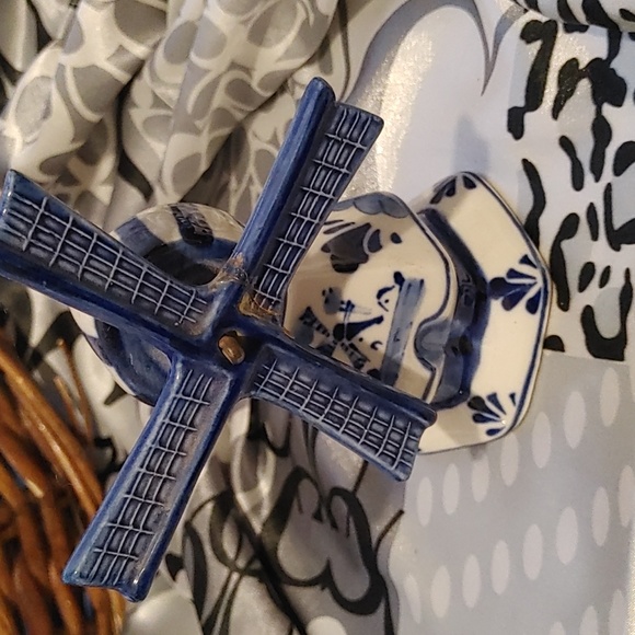 1 Delft Hand Painted Vase and Other - Picture 9 of 11